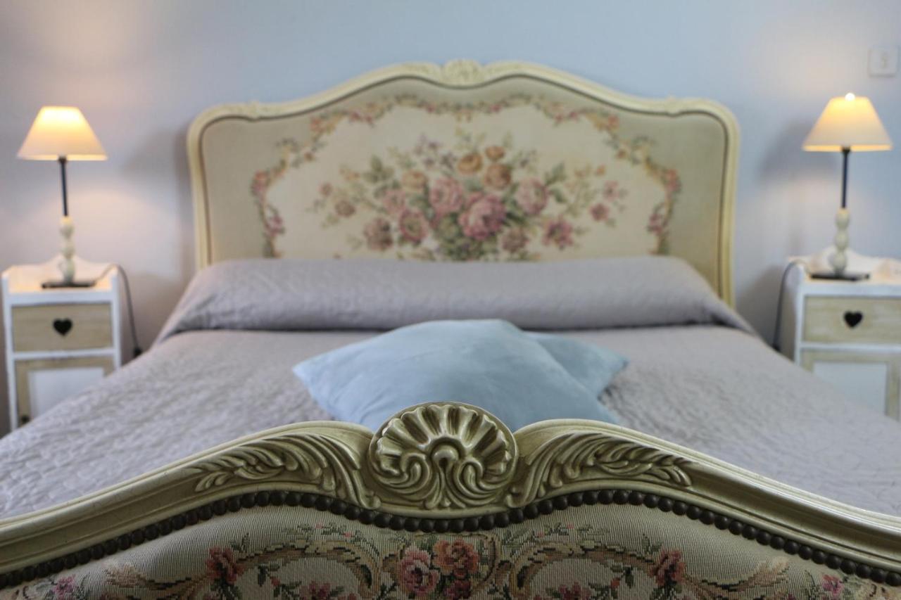 Chambres Et Gite Peyroutas " Camille" Vignonet St Emilion Kültér fotó